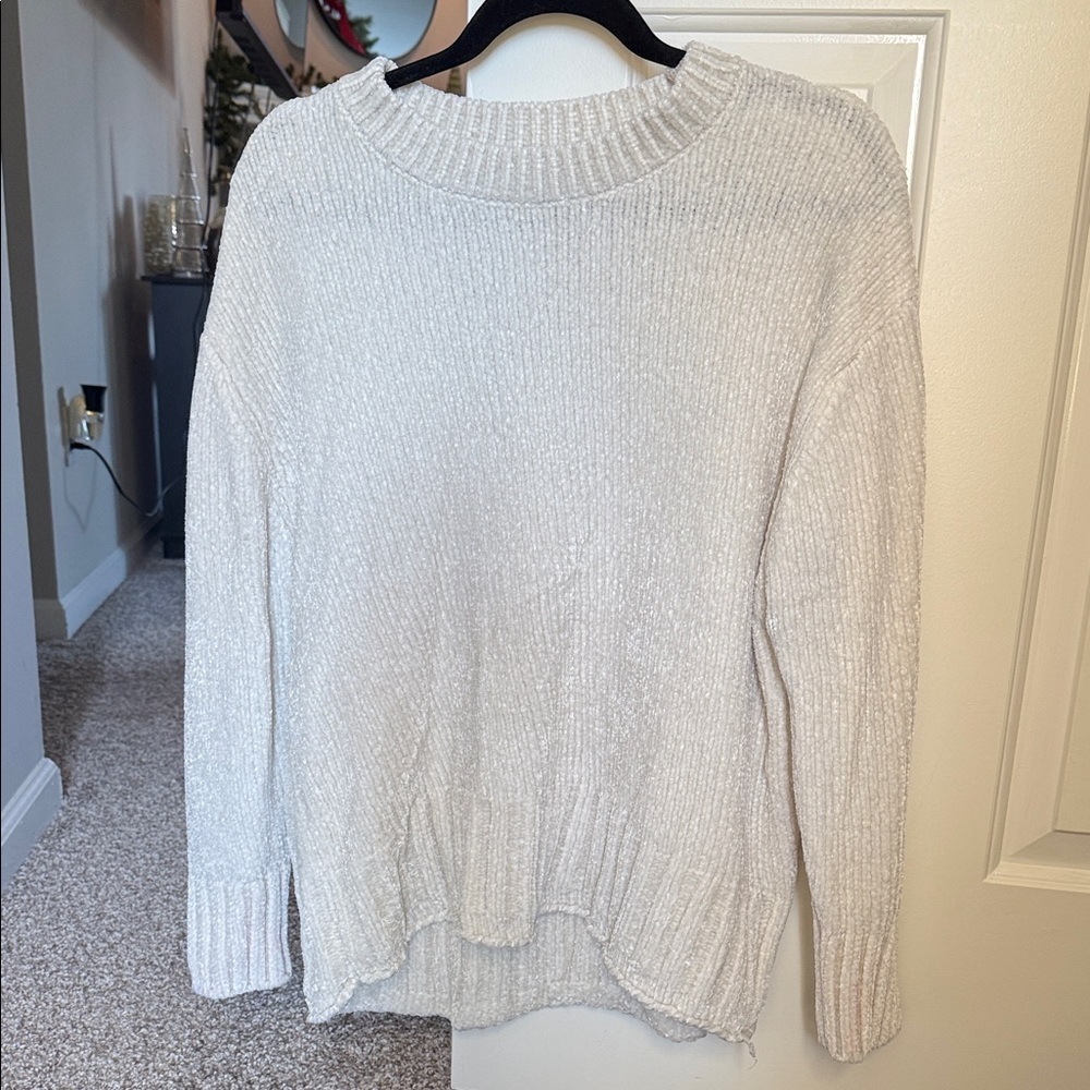 White Crew Neck Sweater